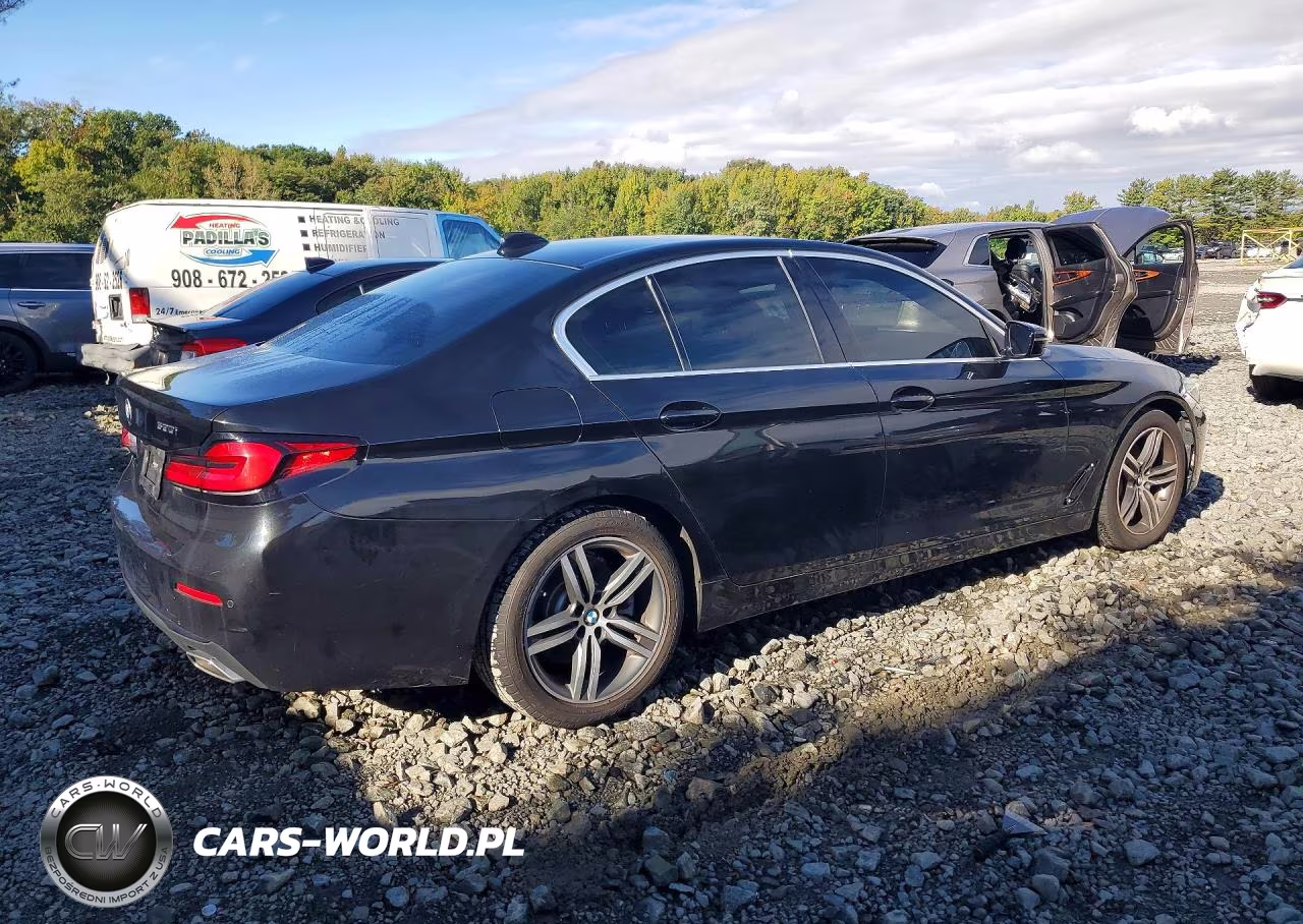 2021 BMW 530 Xi VIN:WBA13BJ0XMWX10562 - 3