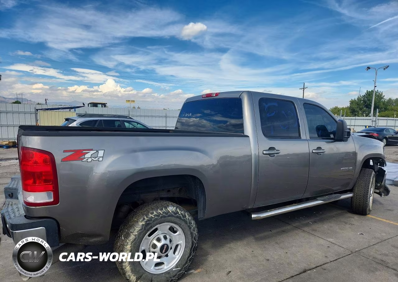 2012 GMC SIERRA 2500HD SLT VIN:1GT121C81CF186445 - 3