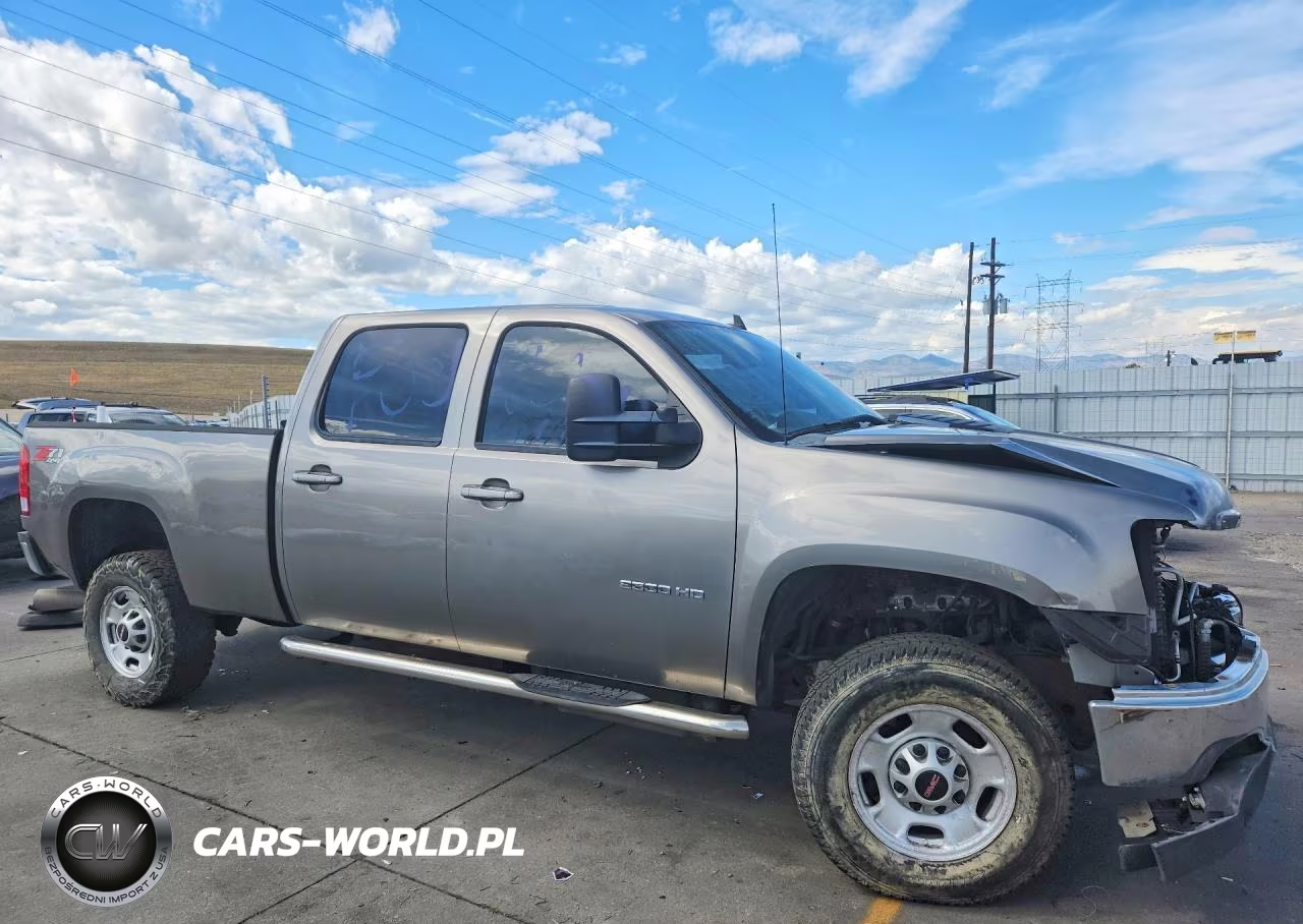 2012 GMC SIERRA 2500HD SLT VIN:1GT121C81CF186445 - 4
