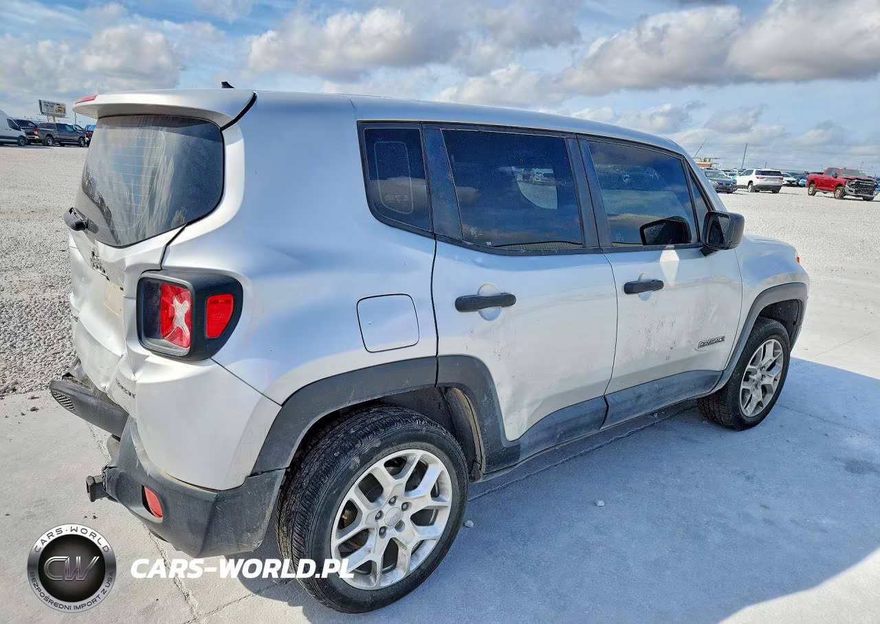 2017 Jeep Renegade Sport VIN:ZACCJBAB9HPF98844 - 3