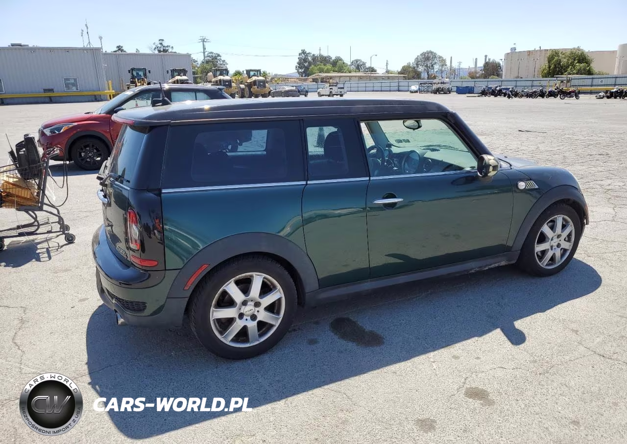 2009 Mini Cooper S Clubman VIN:WMWMM33529TP72409 - 3