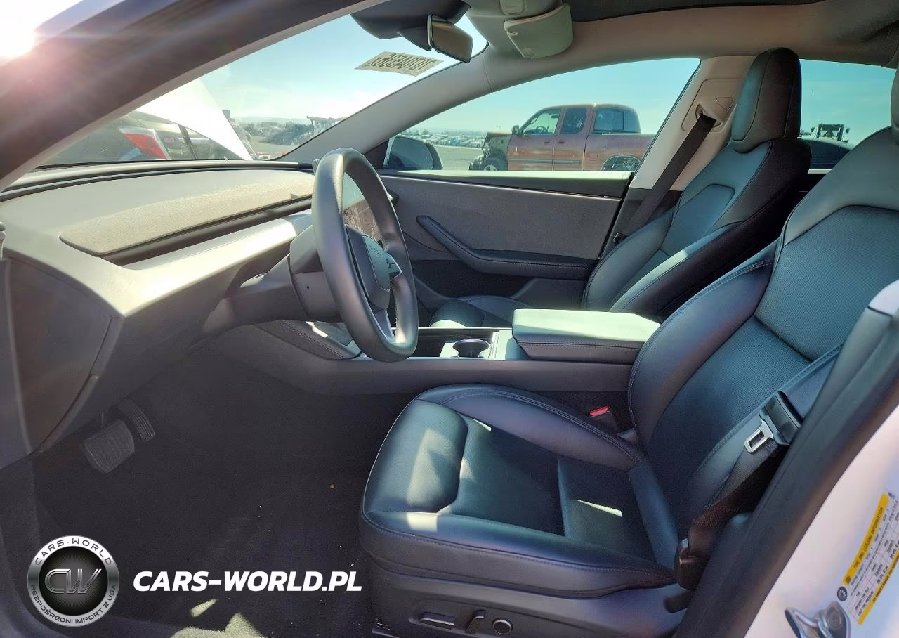 2025 Tesla Model 3 VIN:5YJ3E1EA7SF980272 - 7