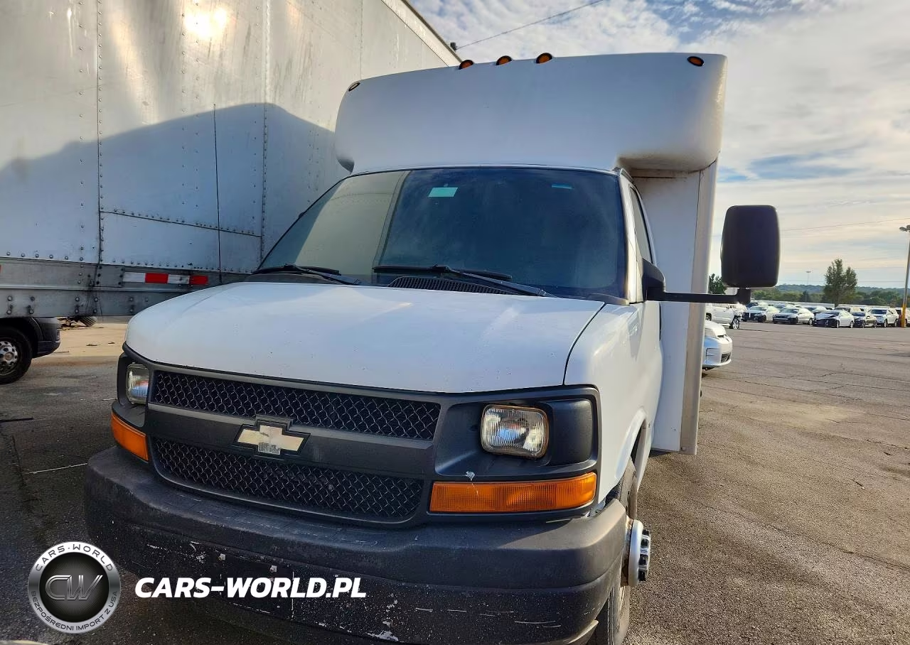 2009 Chevrolet Express Delivery Truck VIN:1GBJG316991130343 - 5