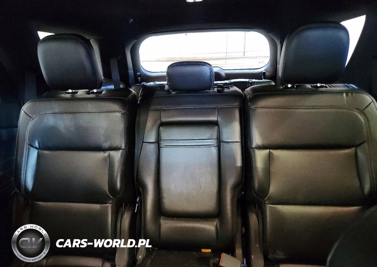 2020 Ford Explorer Xlt VIN:1FMSK8DH8LGB03062 - 10