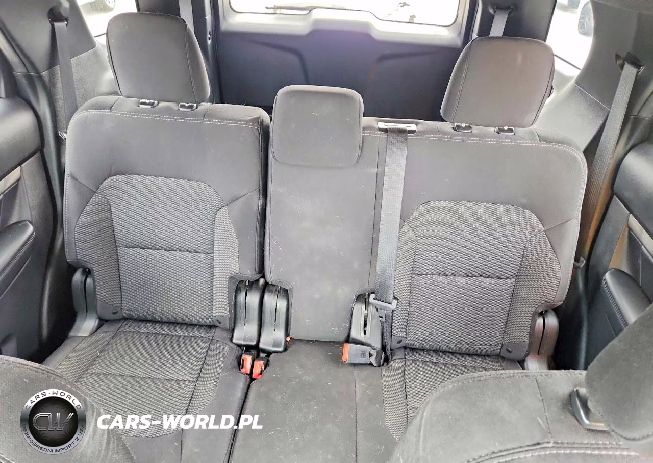 2019 Ford Explorer Xlt VIN:1FM5K8D85KGA15646 - 10