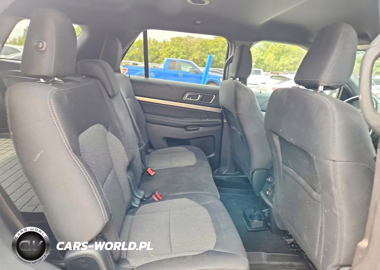 2019 Ford Explorer Xlt VIN:1FM5K8D85KGA15646 - 11