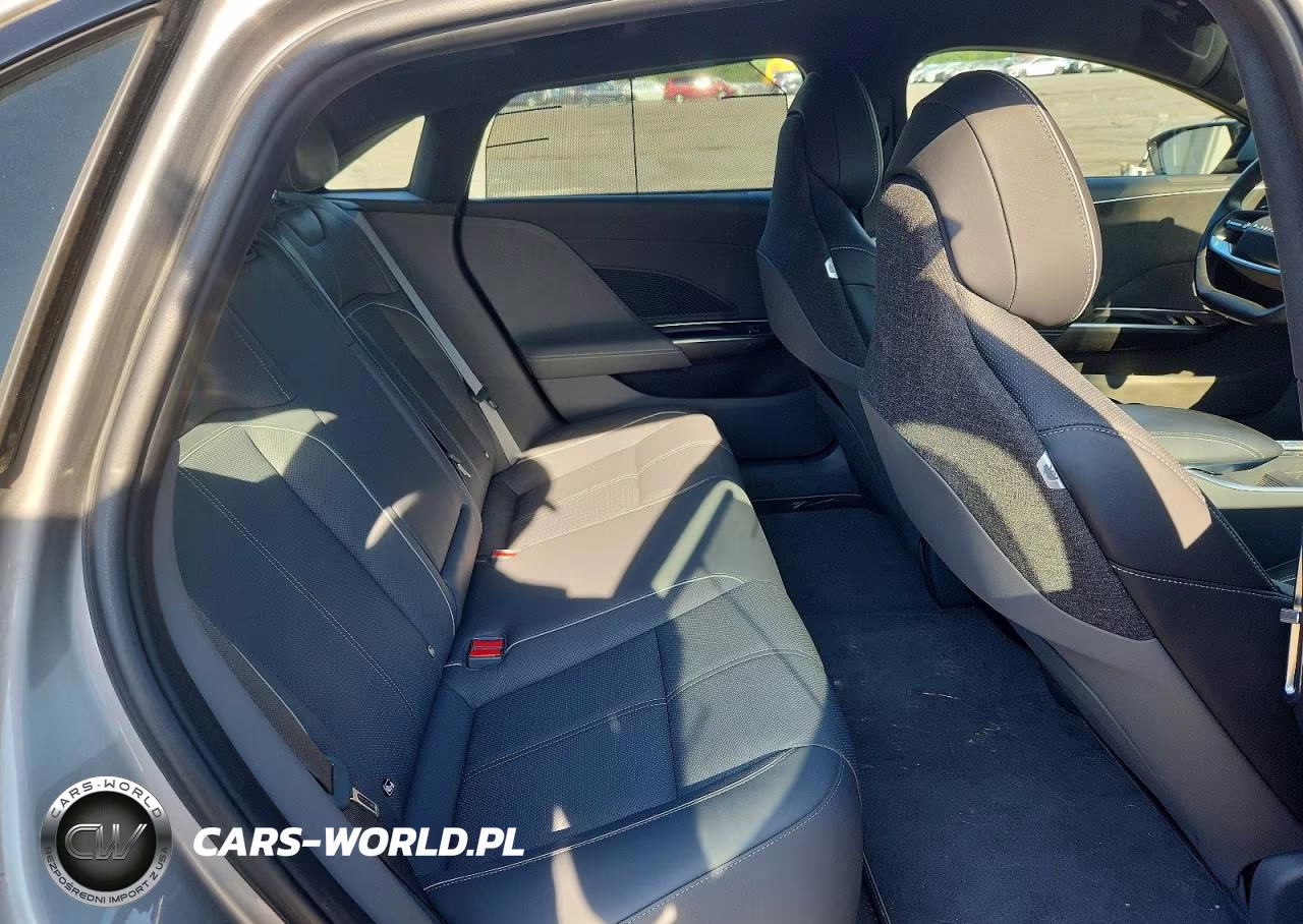 2023 Lucid Motors Air Grand Touring VIN:50EA1GBA3PA001627 - 10