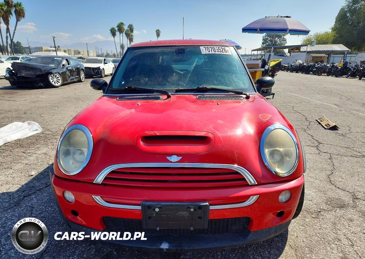 2004 Mini Cooper S VIN:WMWRE33474TD87031 - 5