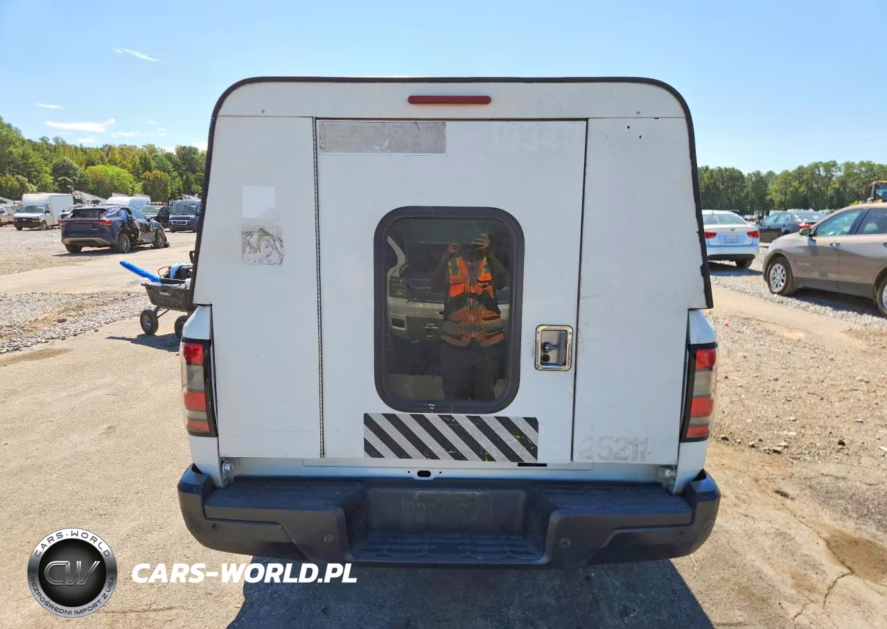 2023 Nissan Frontier S VIN:1N6ED1CLXPN661227 - 6