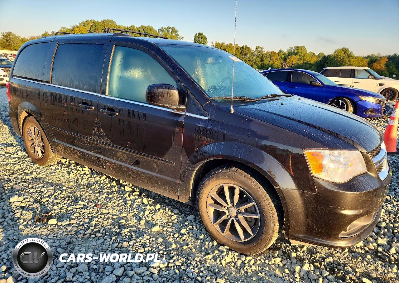 2017 Dodge Grand Caravan Sxt VIN:2C4RDGCG0HR790401 - 4