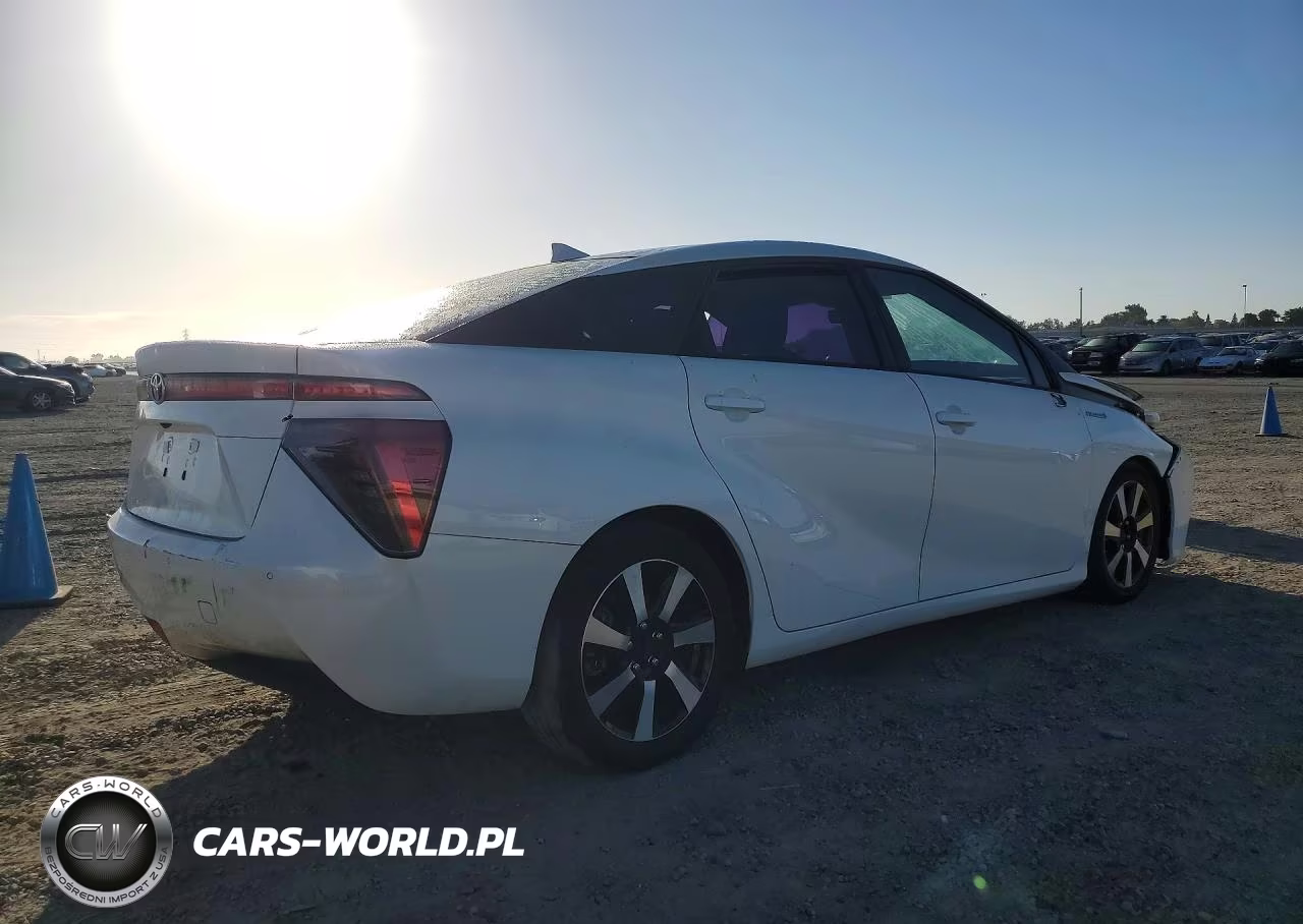 2016 Toyota Mirai VIN:JTDBVRBD6GA000734 - 3