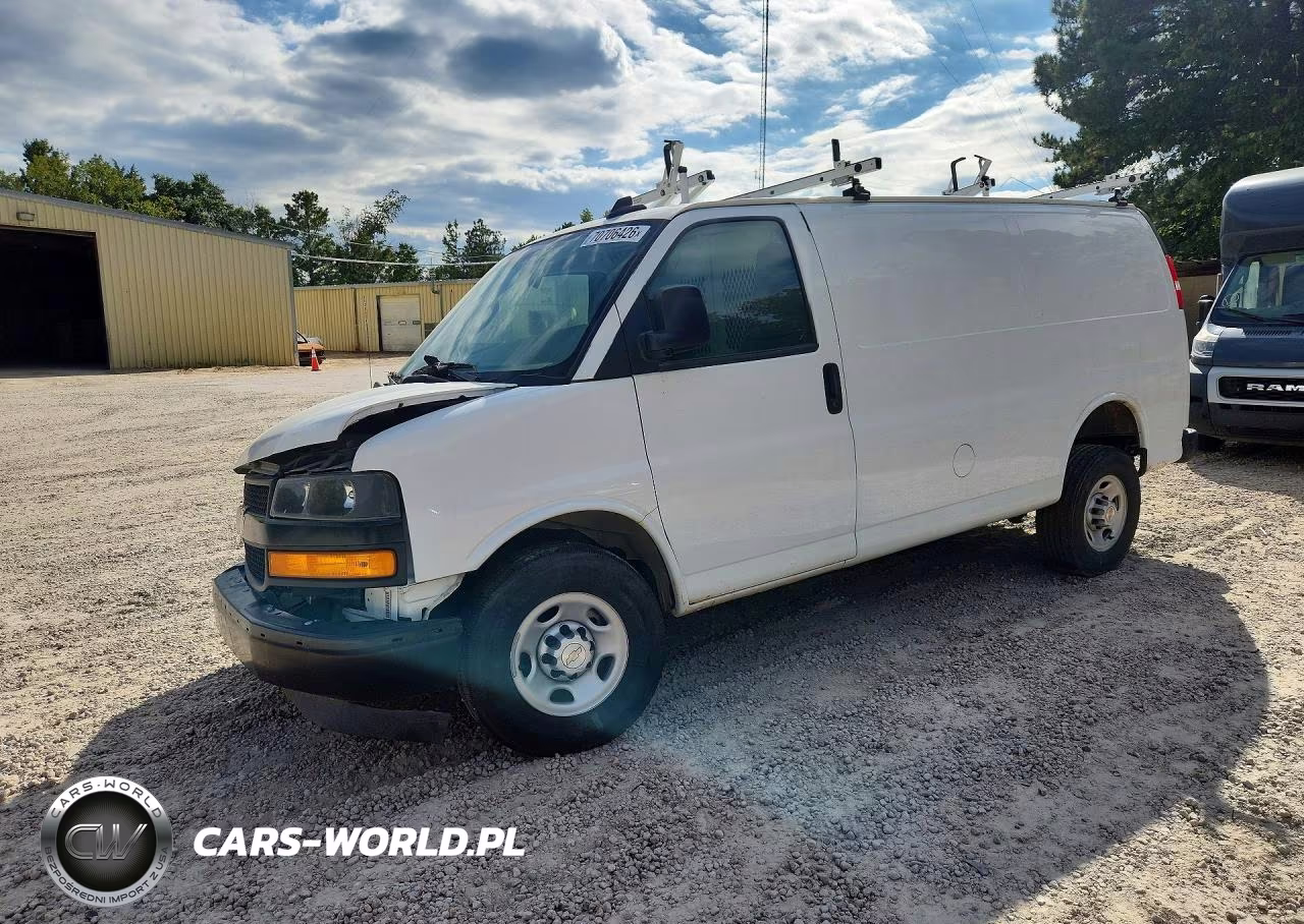 2024 Chevrolet Express G2500 VIN:1GCWGAF75R1164903 - 1