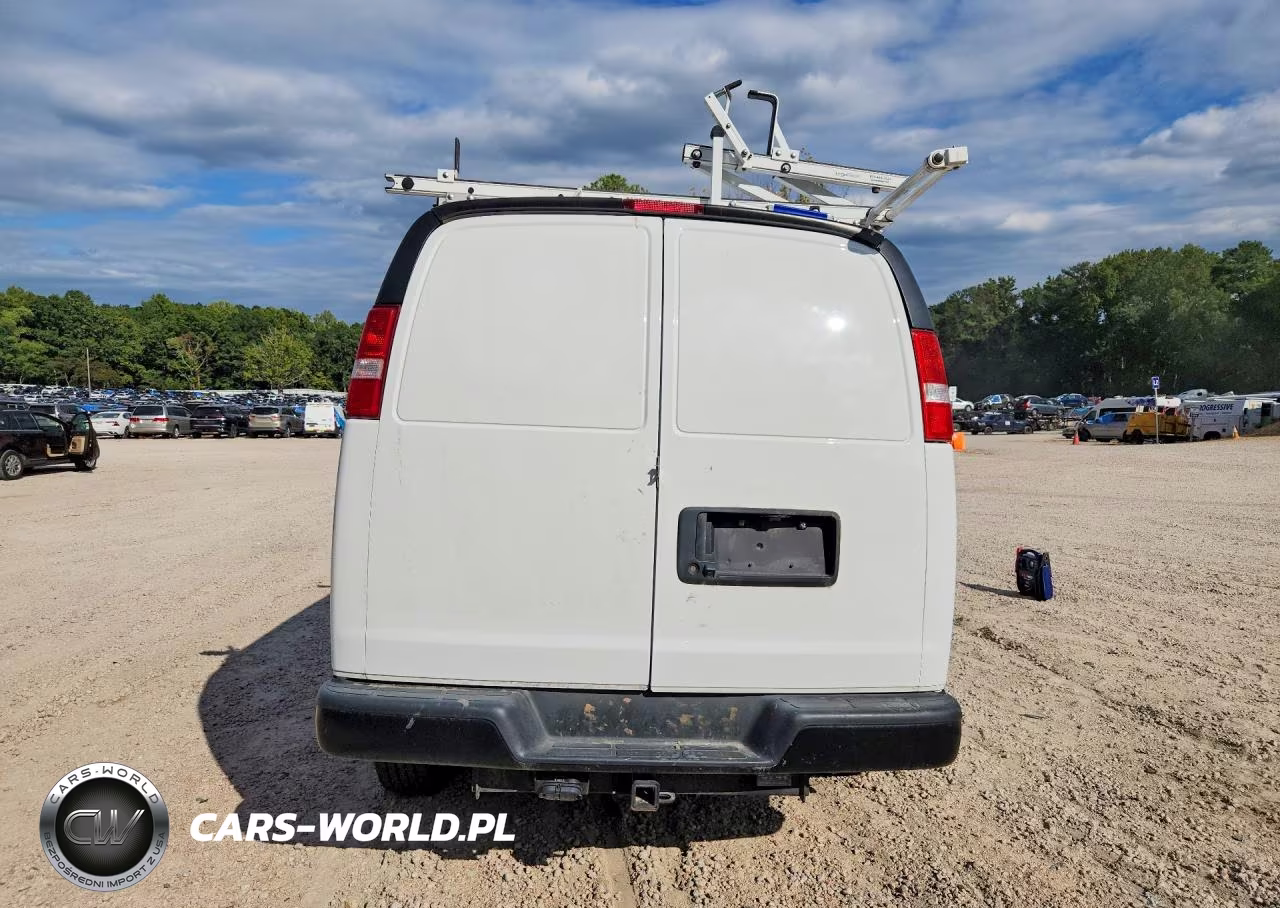 2024 Chevrolet Express G2500 VIN:1GCWGAF75R1164903 - 6