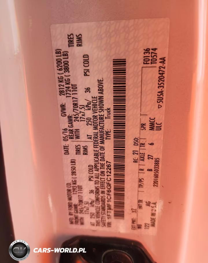 2016 Ford F150 VIN:1FTMF1CF6GFC12267 - 12