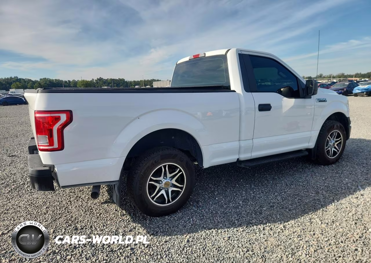 2016 Ford F150 VIN:1FTMF1CF6GFC12267 - 3