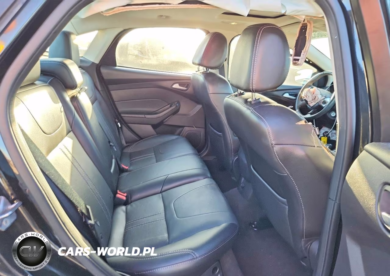 2014 Ford Focus Se VIN:1FADP3F24EL211110 - 10