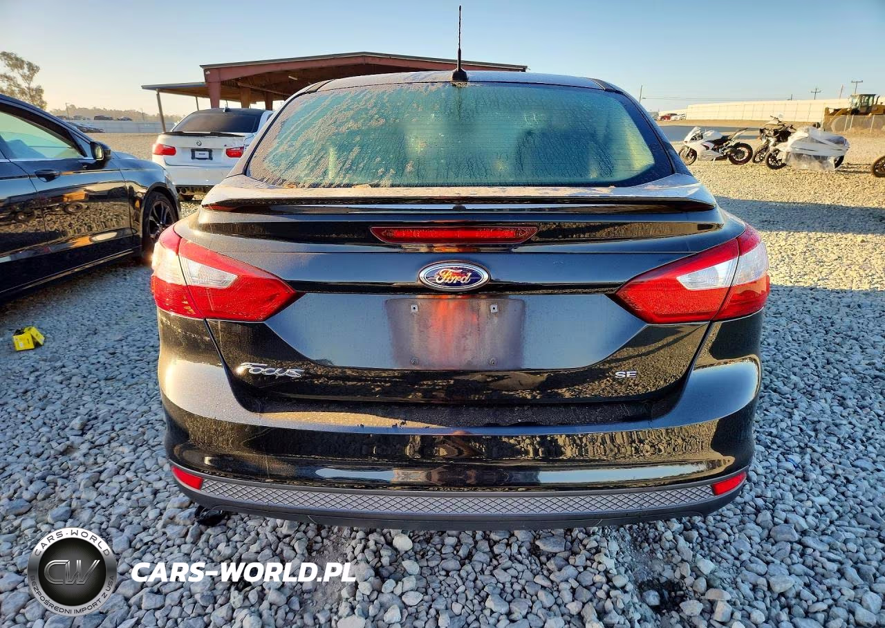 2014 Ford Focus Se VIN:1FADP3F24EL211110 - 6