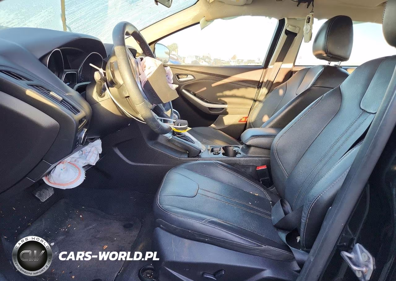 2014 Ford Focus Se VIN:1FADP3F24EL211110 - 7