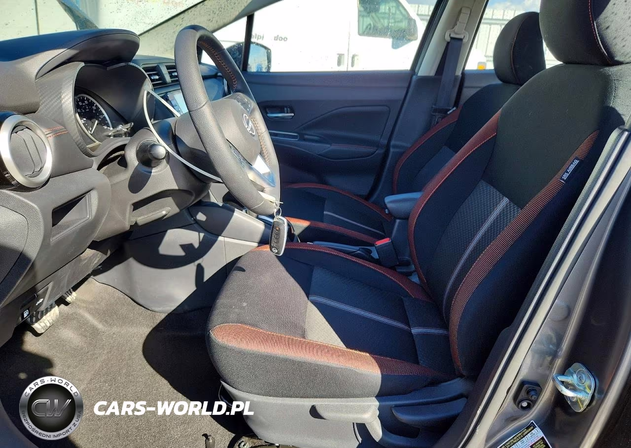 2025 Nissan Versa Sr VIN:3N1CN8FV0SL860814 - 7