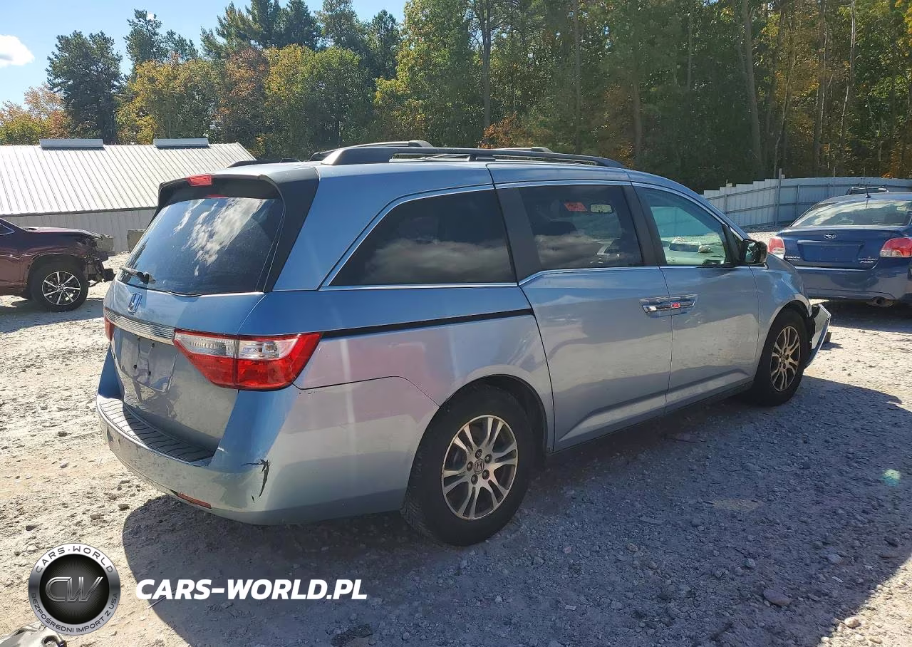 2011 Honda Odyssey Exl VIN:5FNRL5H65BB067895 - 3