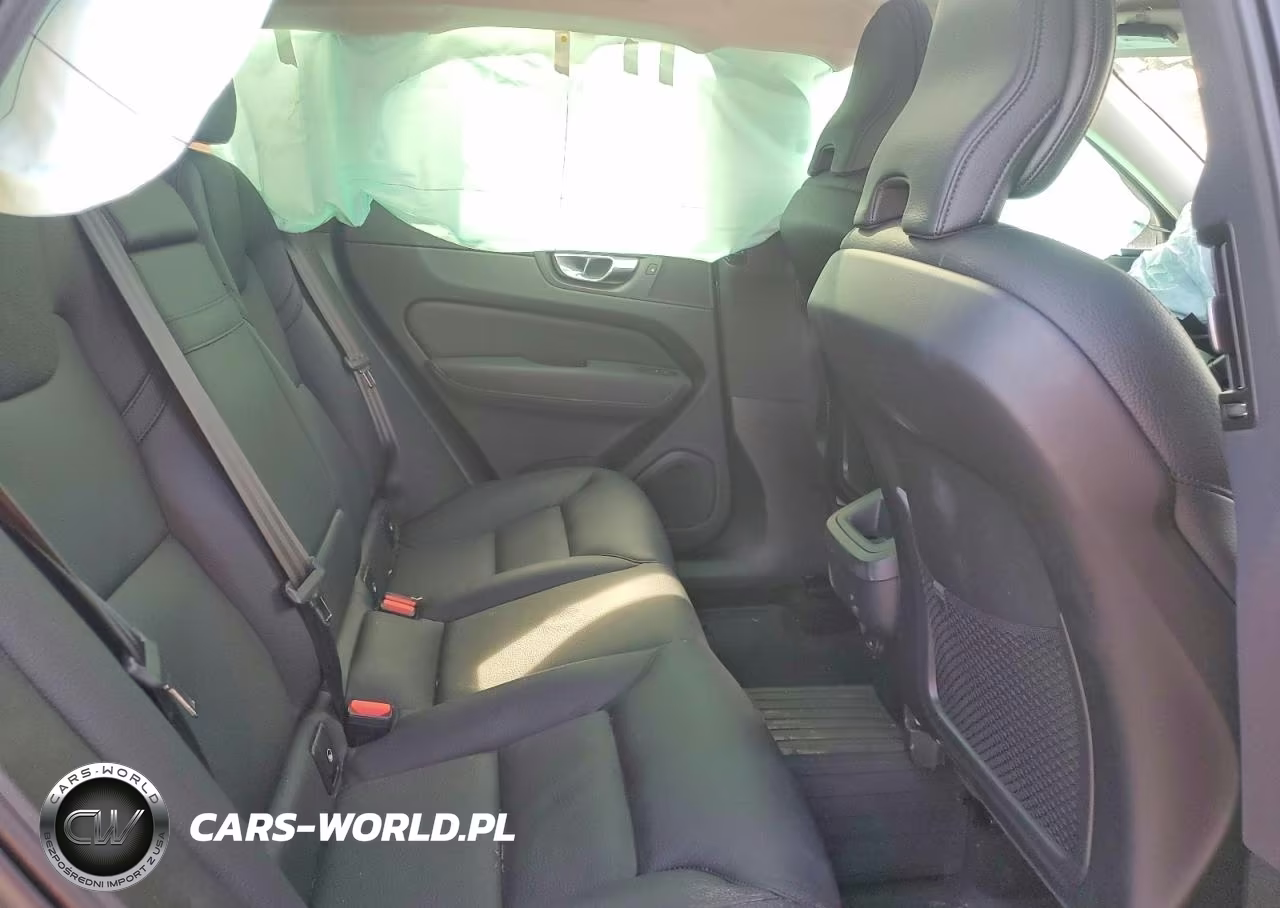 2022 Volvo Xc60 B5 Momentum VIN:YV4L12DK9N1921469 - 11