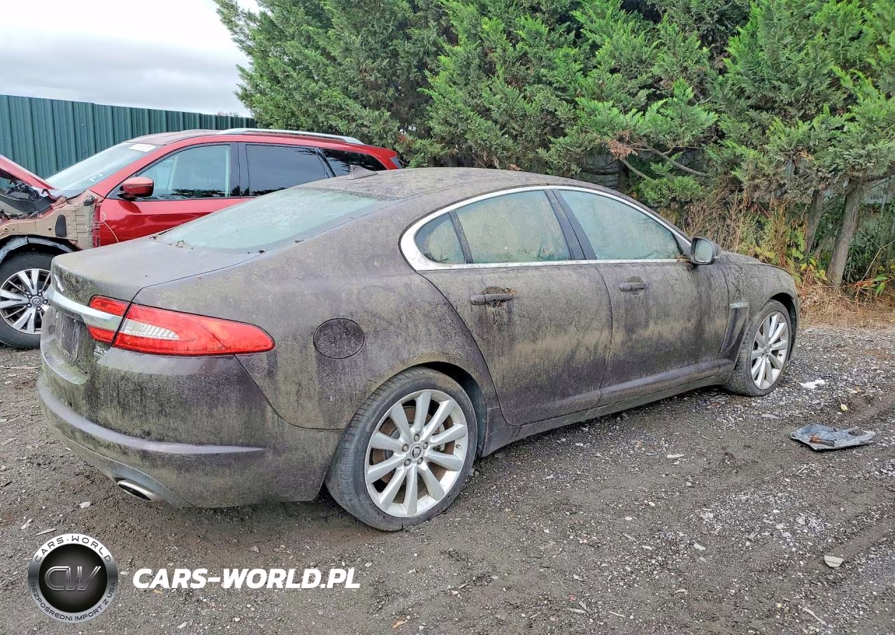 2013 Jaguar Xf VIN:SAJWJ0EF7D8S88452 - 3