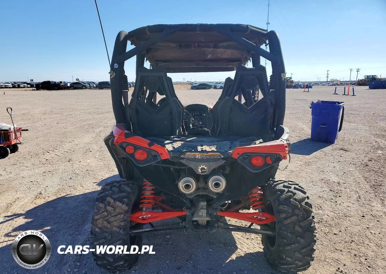 2015 Can-Am Maverick Utility Vehicle VIN:3JBPNAP27FJ000519 - 6