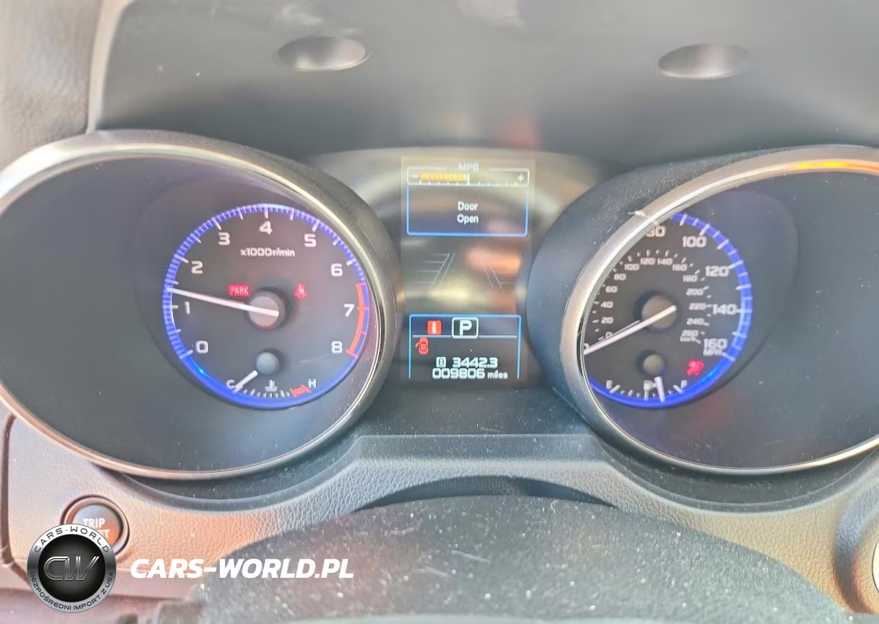 2018 Subaru Outback 3.6R Limited VIN:4S4BSENC6J3360727 - 9