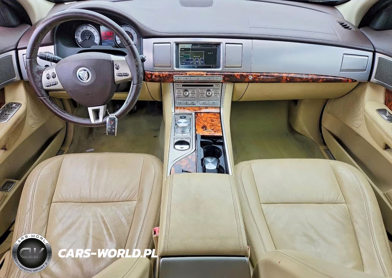 2011 Jaguar Xf VIN:SAJWA0FB9BLS07120 - 8