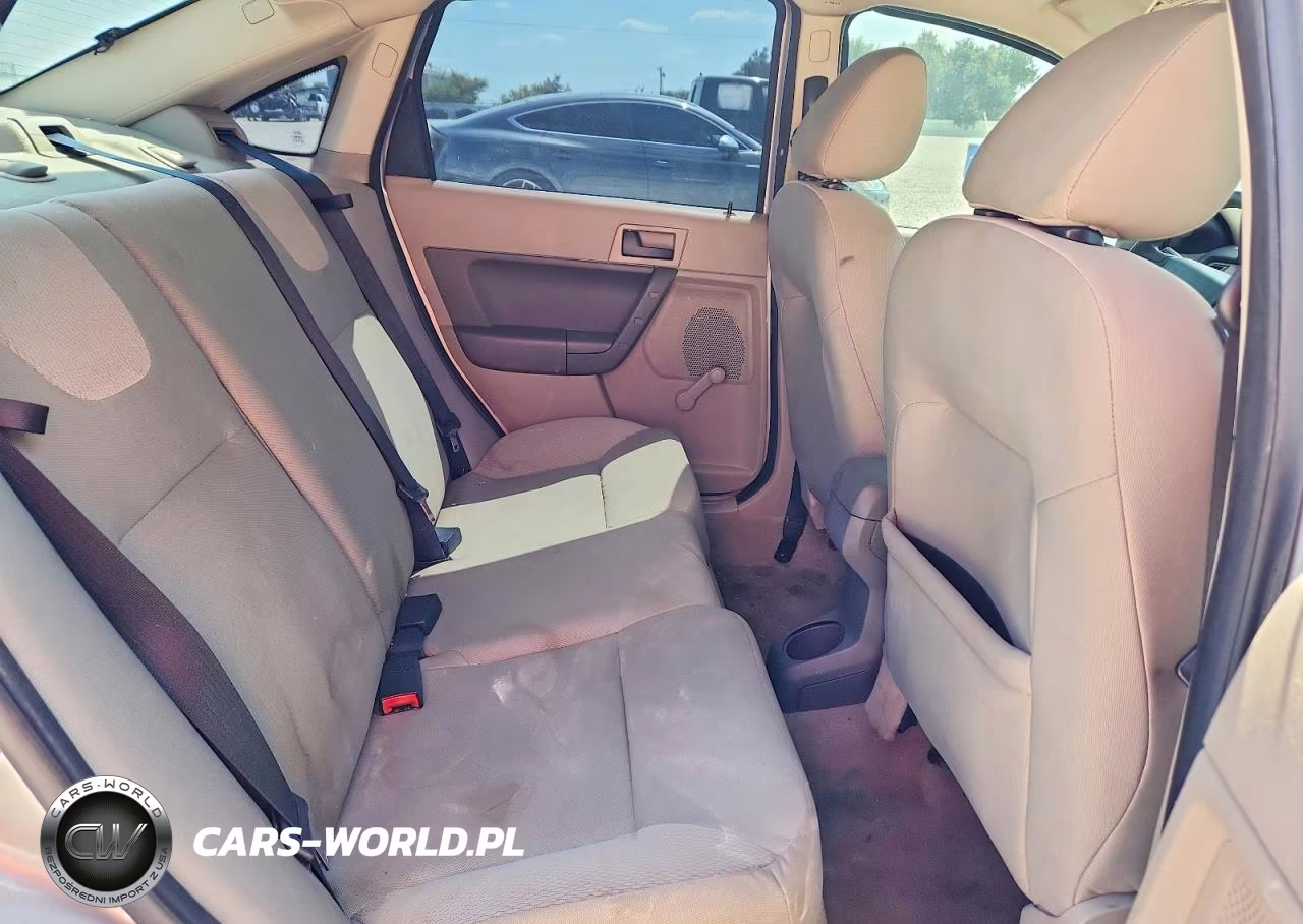 2008 Ford Focus VIN:1FAHP34N18W192436 - 10