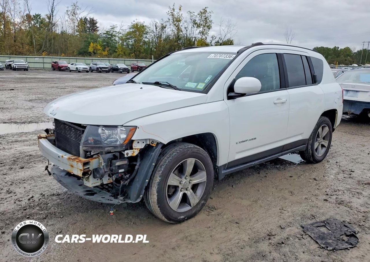 2016 Jeep Compass Latitude – zdjęcie 1 z 14
