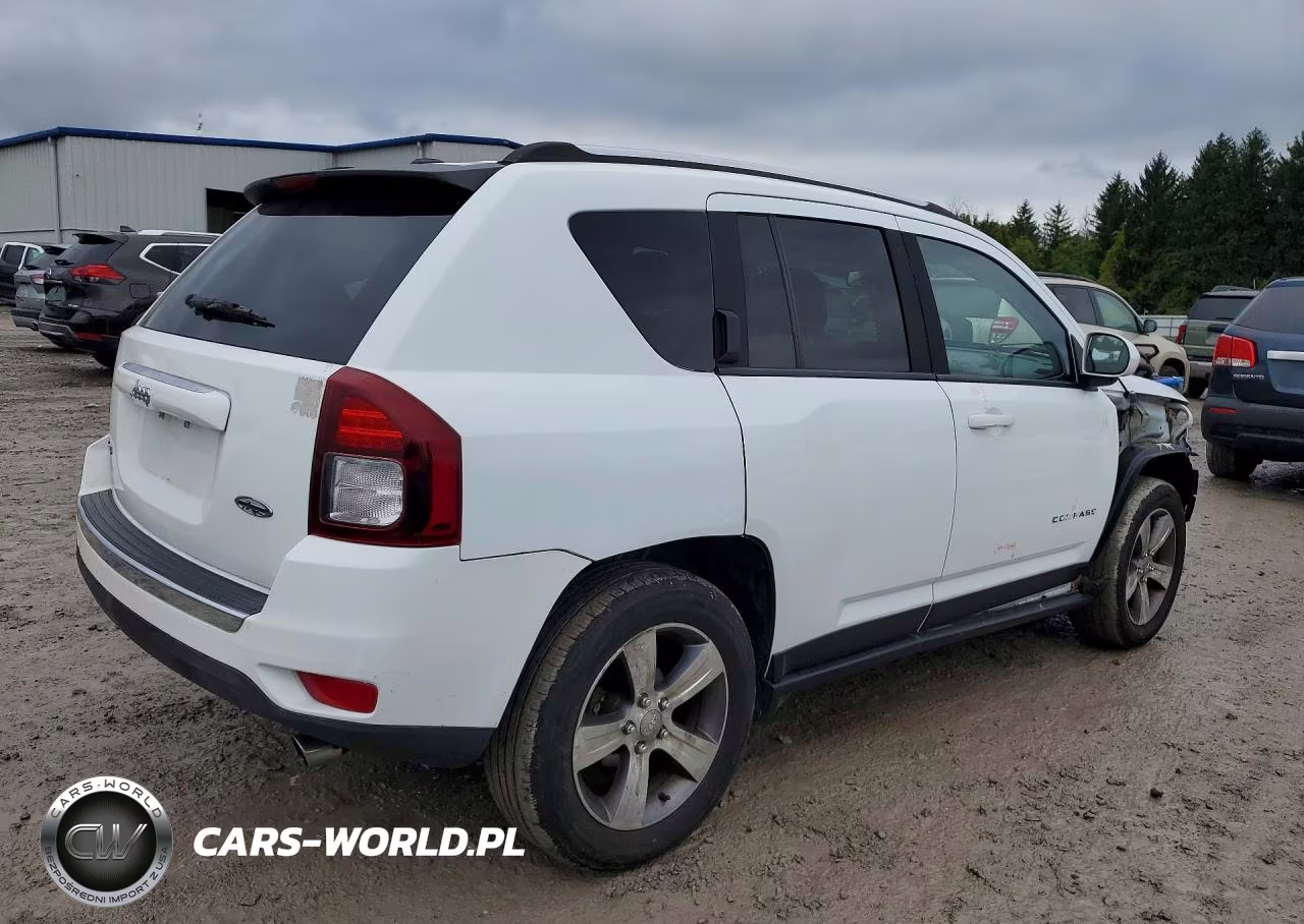 2016 Jeep Compass Latitude VIN:1C4NJDEB7GD664190 - 3