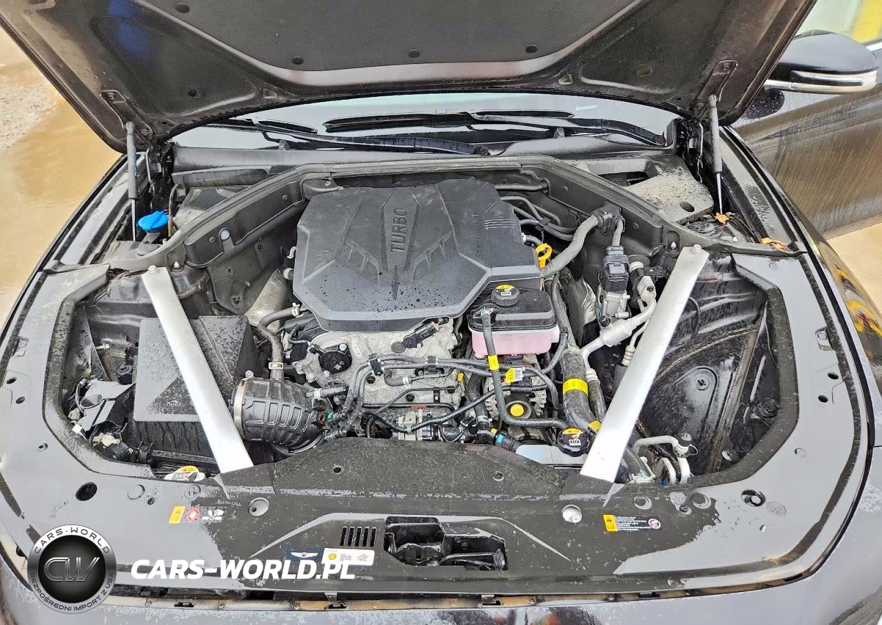 2025 Genesis G70 2.5T Standard VIN:KMTG34SC7SU153704 - 11