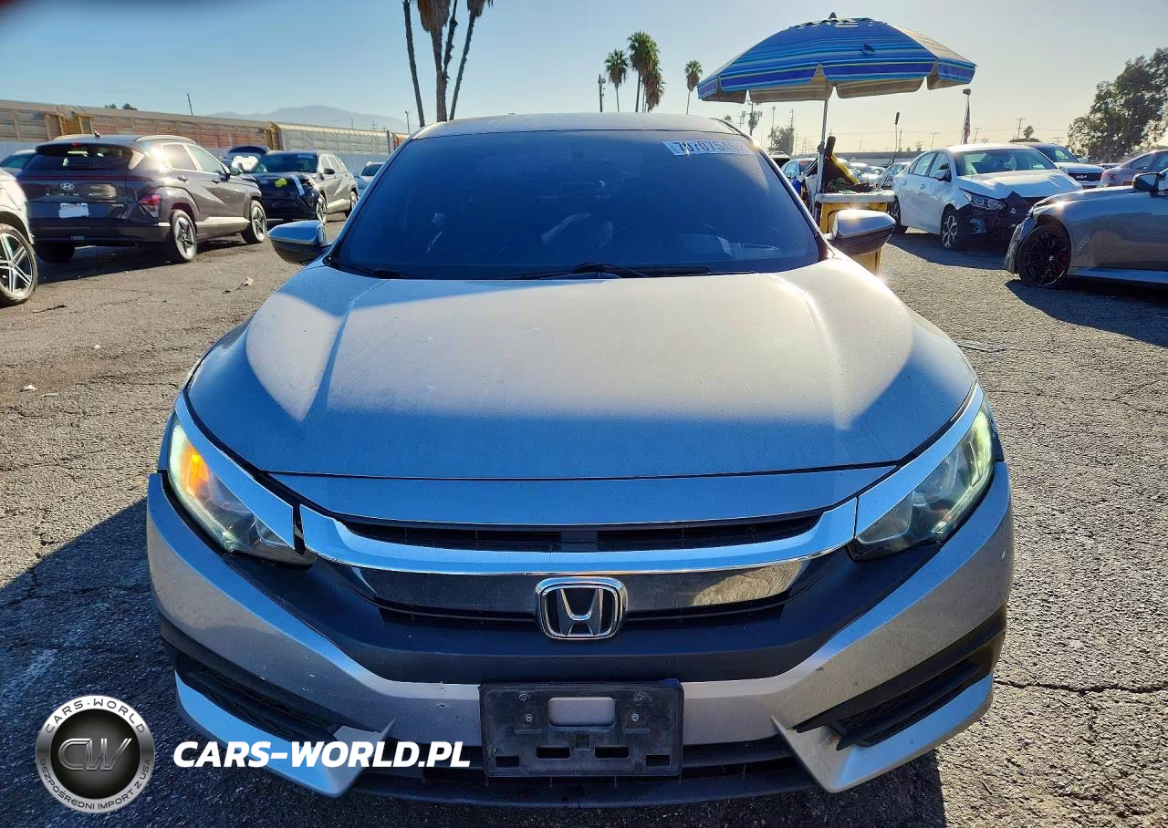 2017 Honda Civic Lx VIN:2HGFC2F5XHH566238 - 5