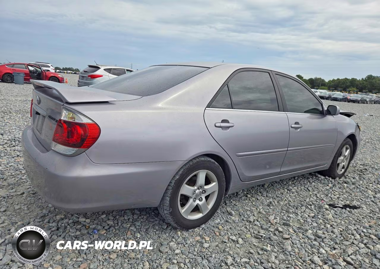 2006 Toyota Camry Se VIN:JTDBE32K263065501 - 3