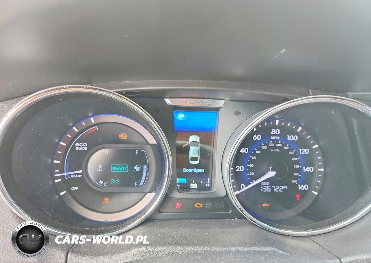 2015 Hyundai Sonata Hybrid Limited VIN:KMHEC4A4XFA124023 - 9