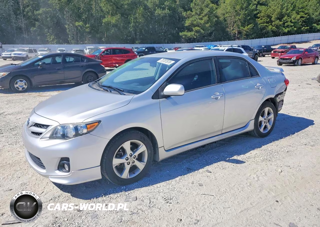 2013 Toyota Corolla S – zdjęcie 1 z 13