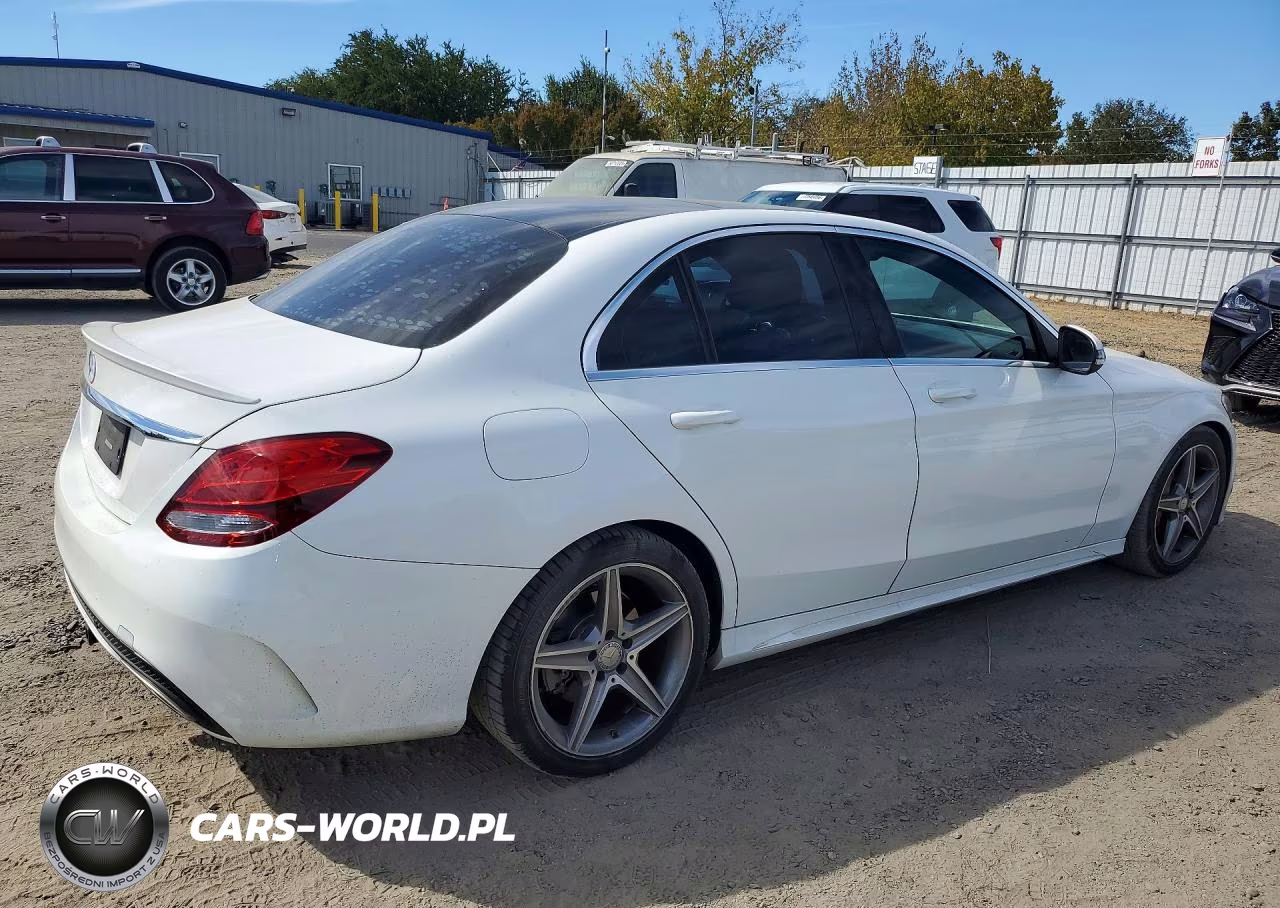 2017 Mercedes-Benz C 300 VIN:55SWF4JB0HU192628 - 3