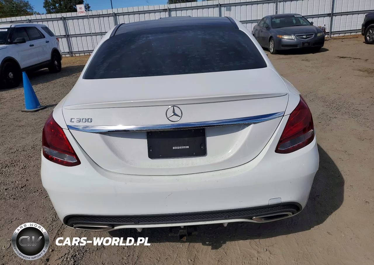 2017 Mercedes-Benz C 300 VIN:55SWF4JB0HU192628 - 6