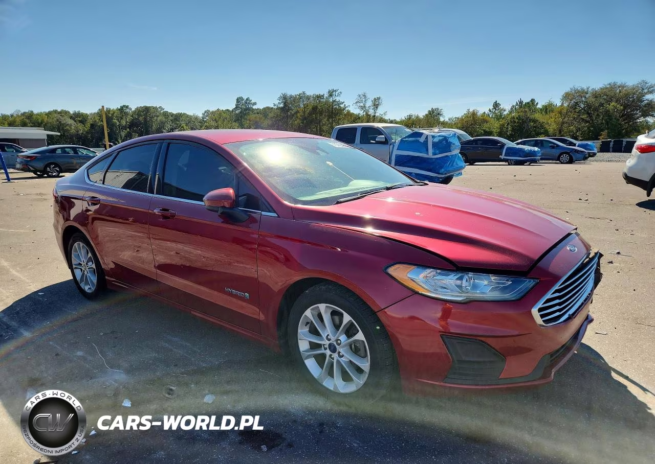 2019 Ford Fusion Se VIN:3FA6P0LU0KR204973 - 4