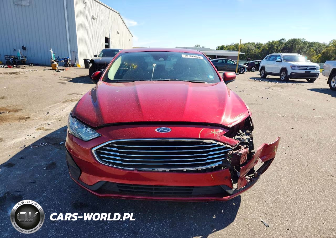 2019 Ford Fusion Se VIN:3FA6P0LU0KR204973 - 5