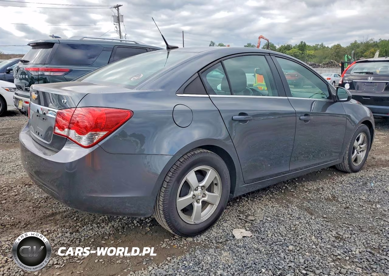 2013 Chevrolet Cruze Lt VIN:1G1PC5SB8D7166502 - 3