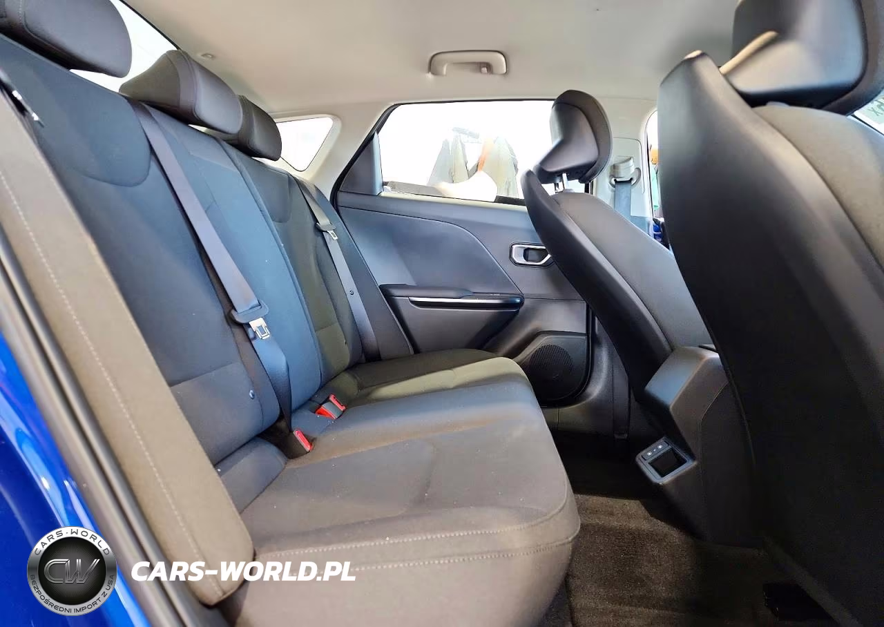 2026 Kia K4 Lxs VIN:3KPFT4DE2TE344553 - 10