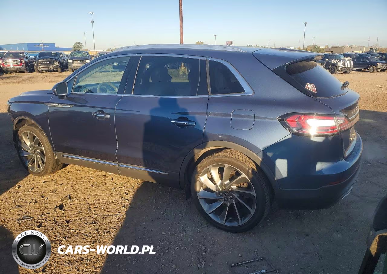 2019 Lincoln Nautilus Reserve VIN:2LMPJ8LP2KBL63307 - 2