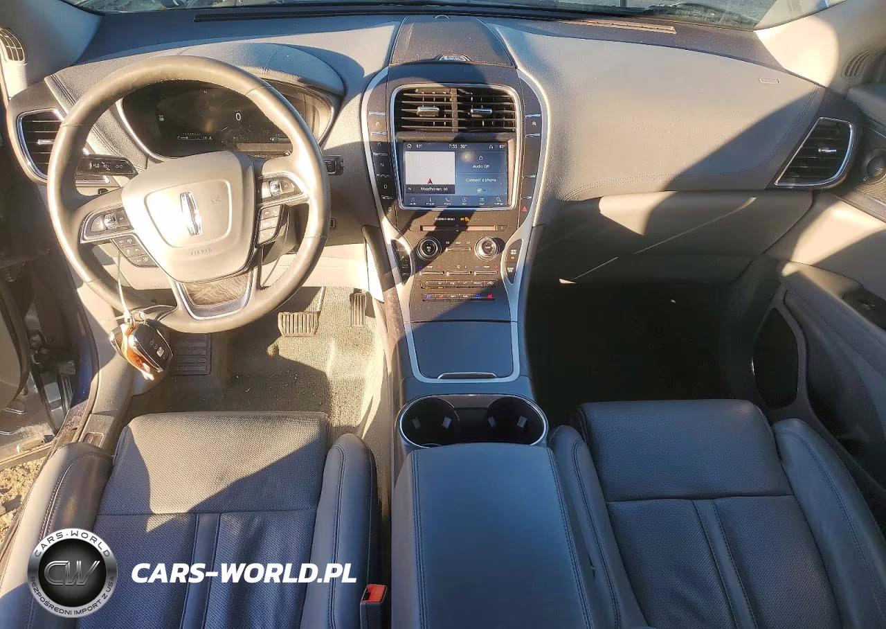 2019 Lincoln Nautilus Reserve VIN:2LMPJ8LP2KBL63307 - 8