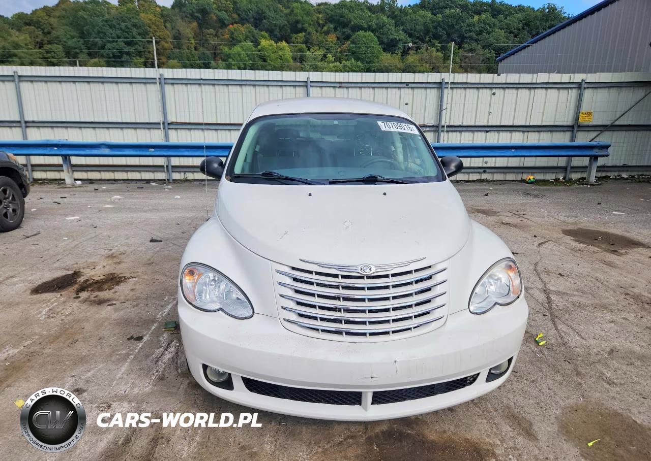 2010 Chrysler Pt Cruiser VIN:3A4GY5F97AT219644 - 5