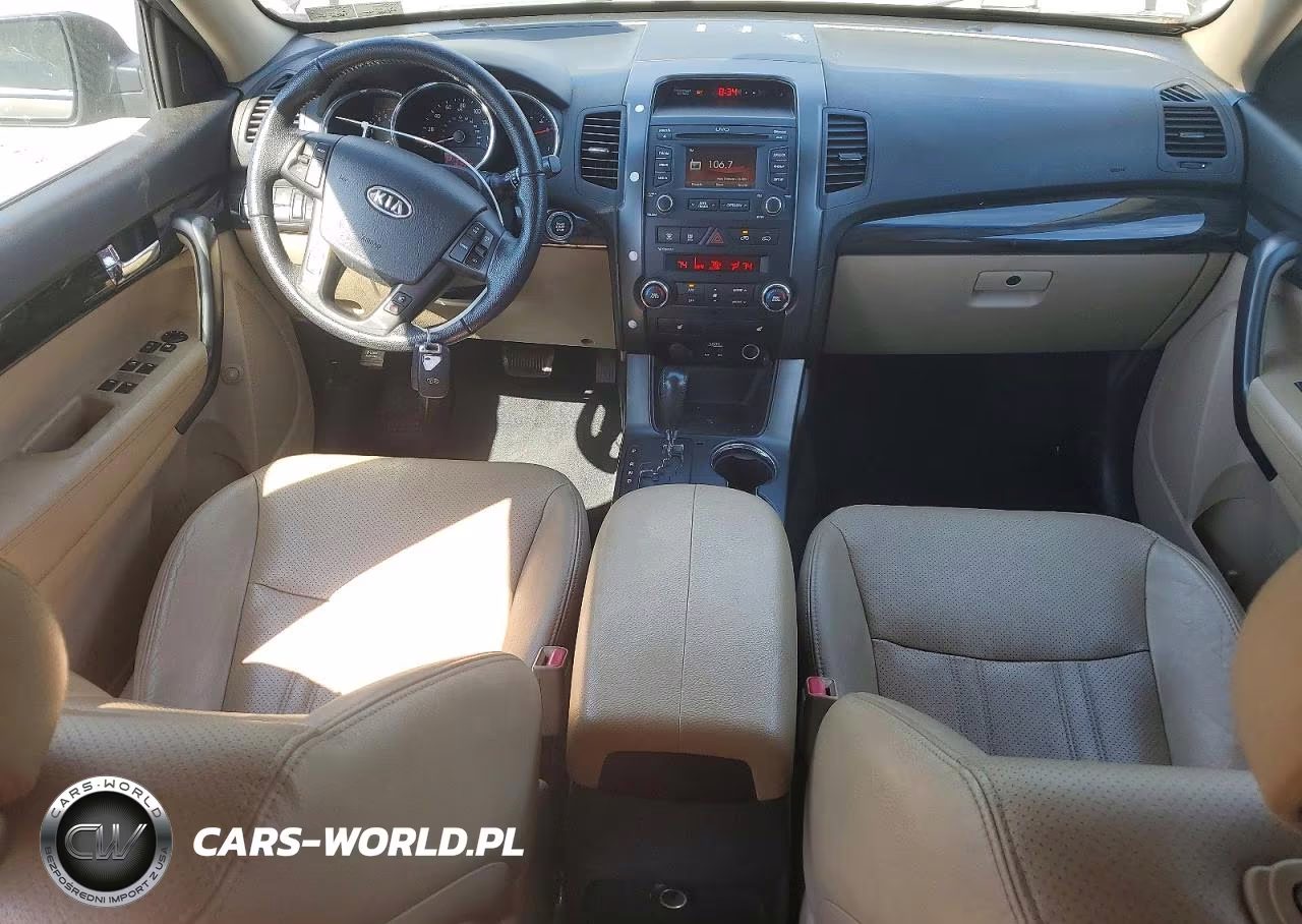 2013 Kia Sorento VIN:5XYKUCA68DG409381 - 8