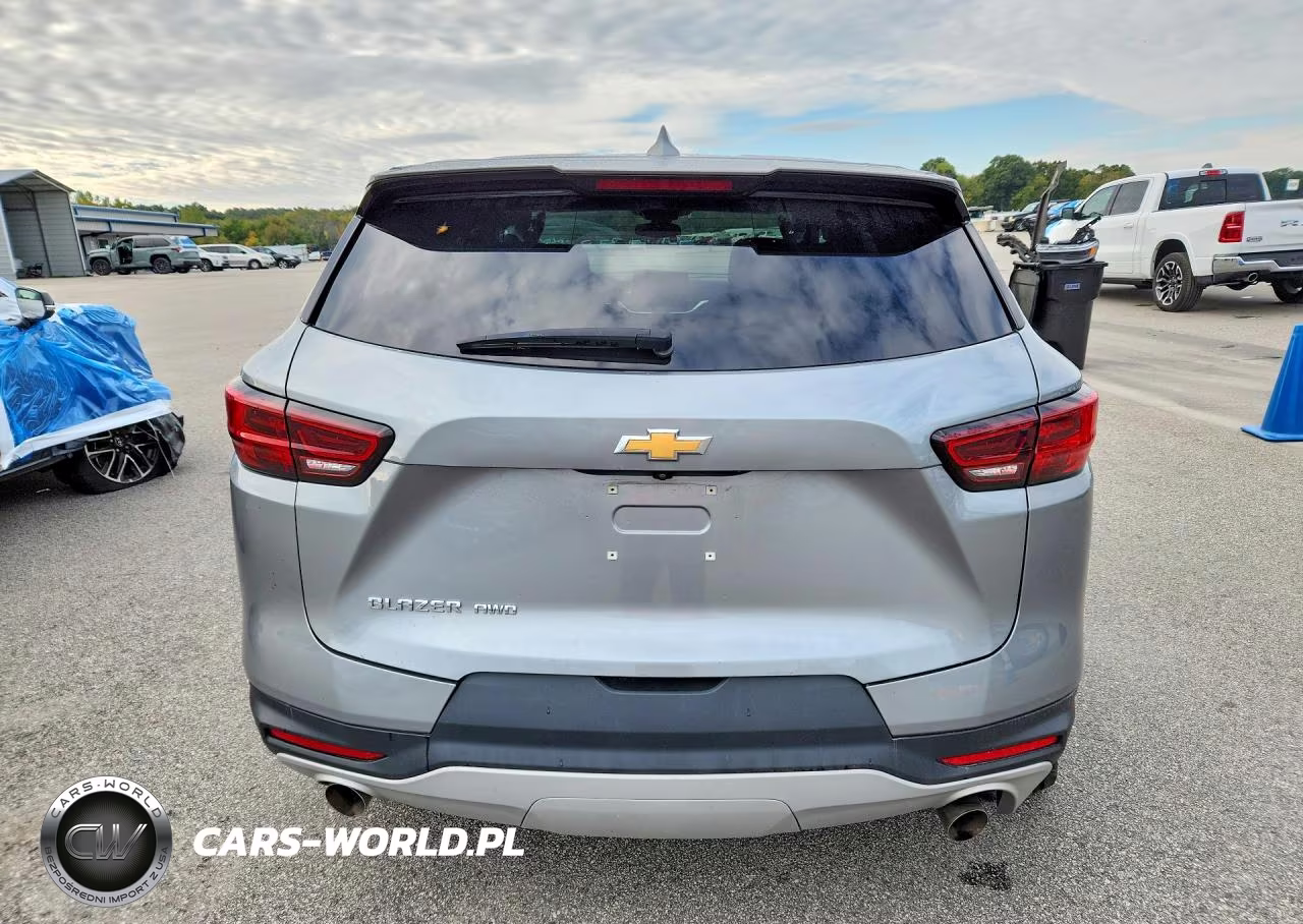 2025 Chevrolet Blazer 2Lt VIN:3GNKBHR45SS241952 - 6