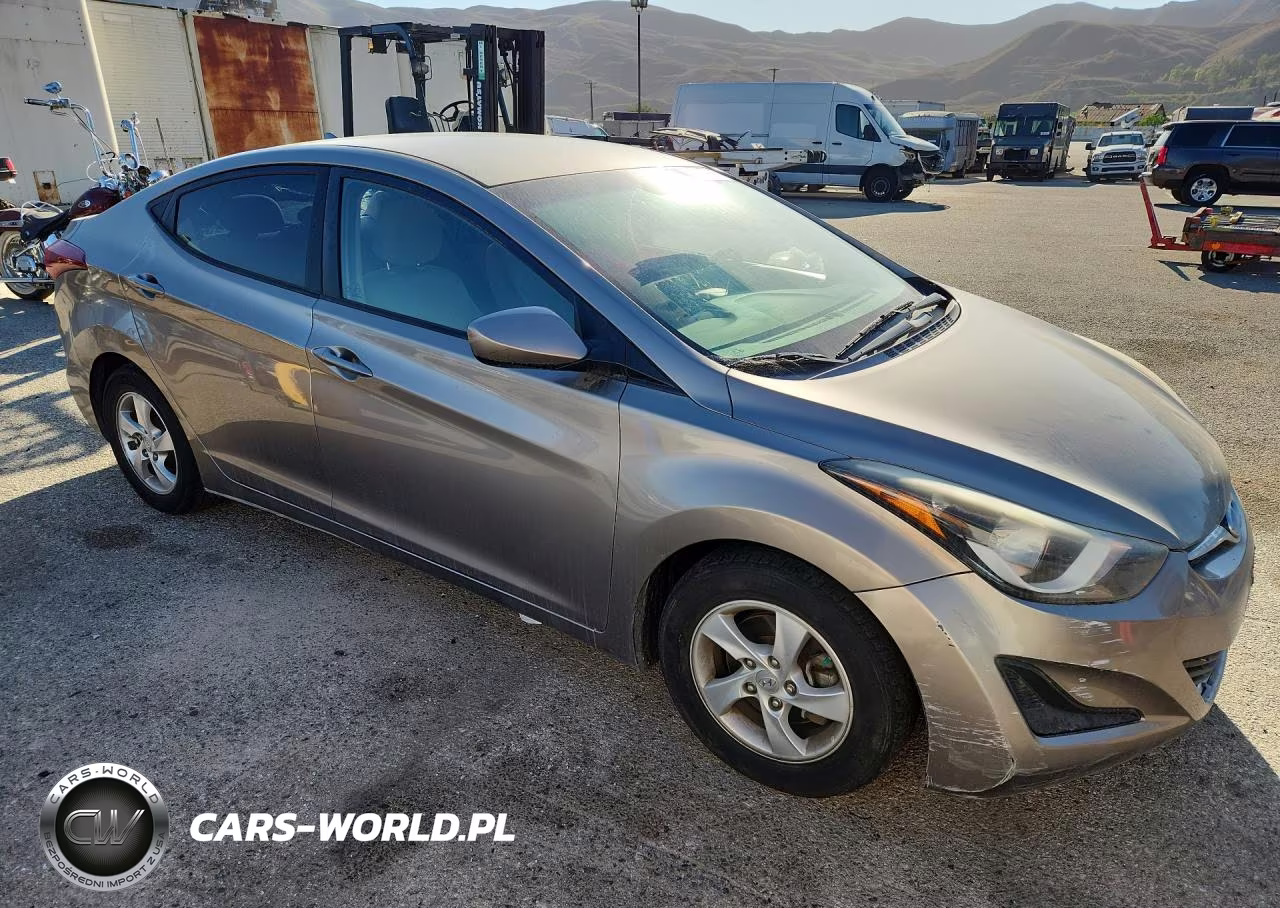 2014 Hyundai Elantra Se VIN:5NPDH4AE1EH527826 - 4