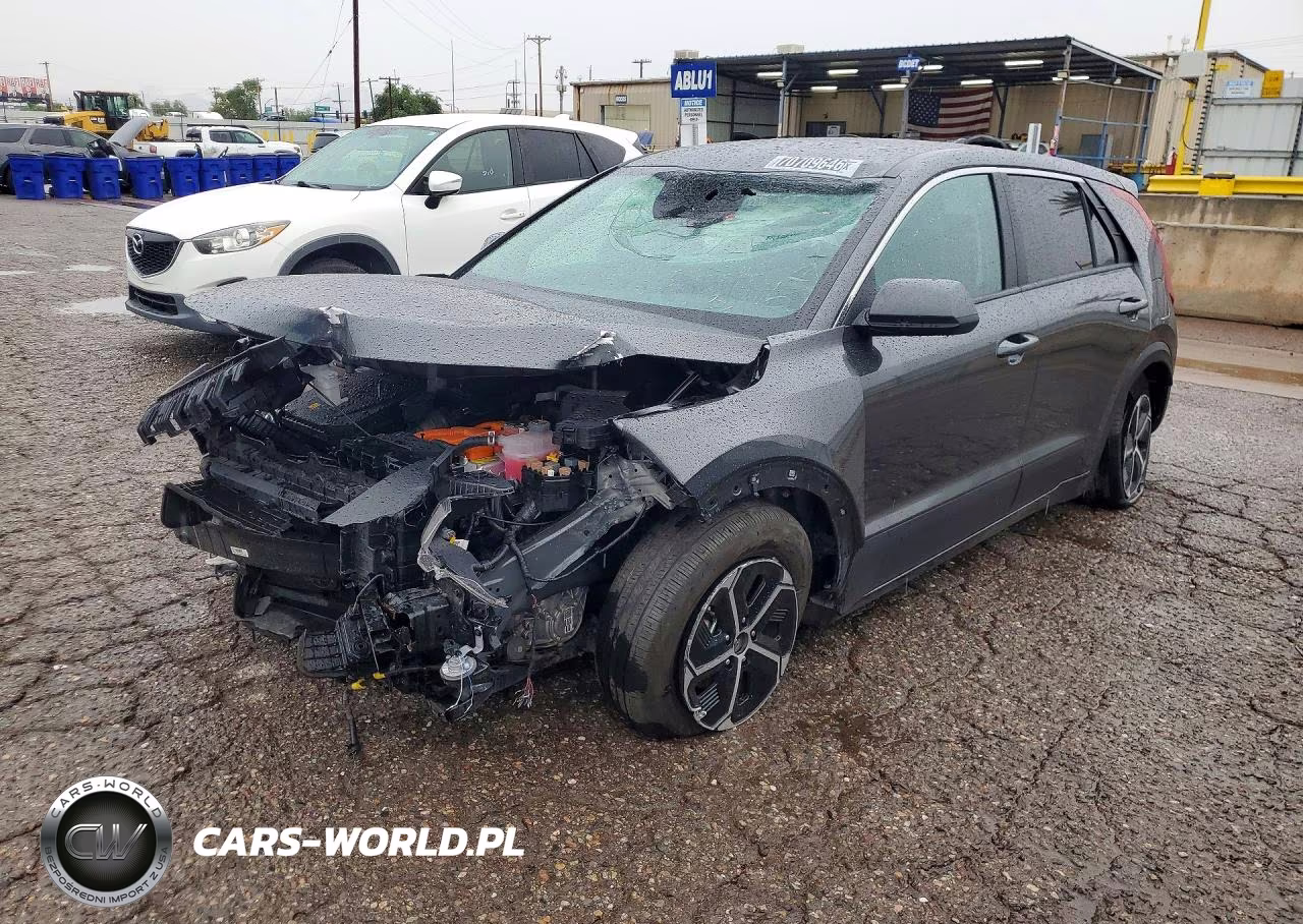 2026 Kia Niro Lx VIN:KNDCP3LE5T5343122 - 1